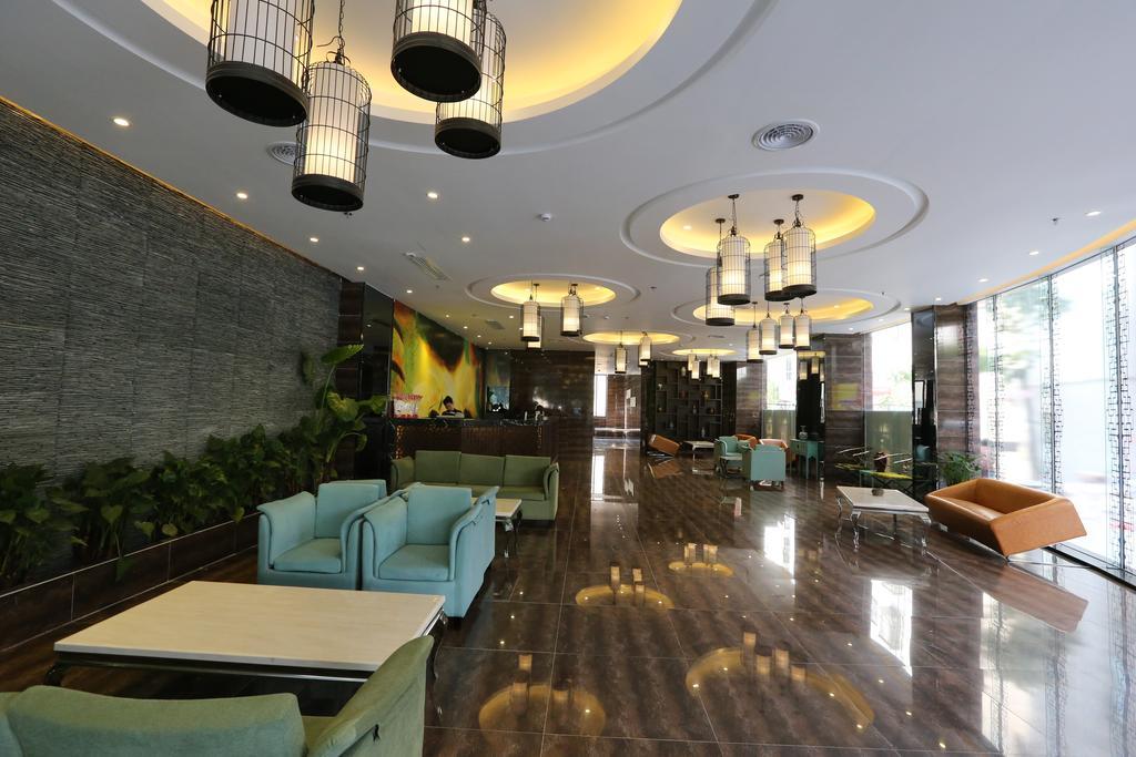 Sotel Inn Hotel San Yuan Li Branch Kanton Exteriér fotografie